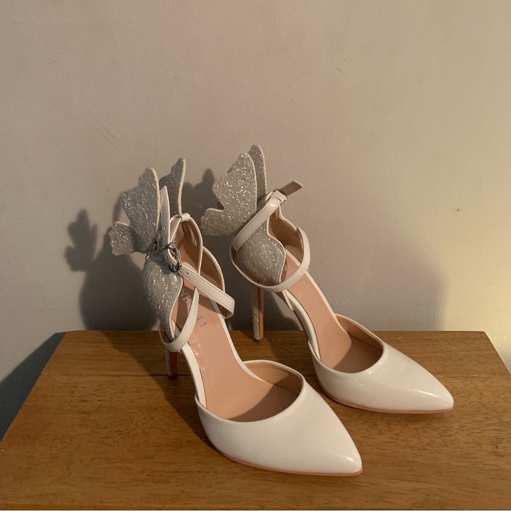 Findvill Butterfly Wing Sparkling Pointed Toe High Heel Pumps Size 5.5